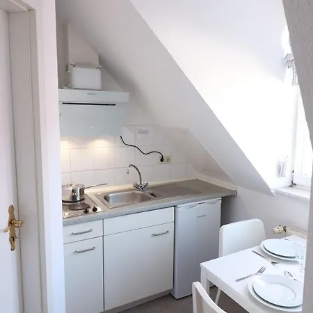 Ahlbeck, Schloss Hohenzollern Schlosszimmerchen Villa Heringsdorf (Usedom)