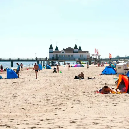 Villa Ahlbeck, Schloss Hohenzollern Schlosszimmerchen