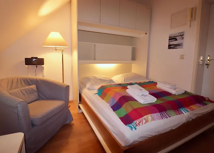 Villa Ahlbeck, Schloss Hohenzollern Schlosszimmerchen *